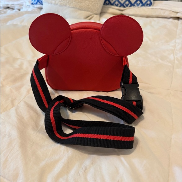 Rouge Mickey Anaheim Crossbody - Picture 2 of 4